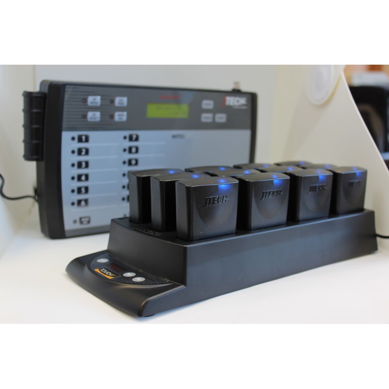 Cargador Rugged de 12 avisadores Jtech